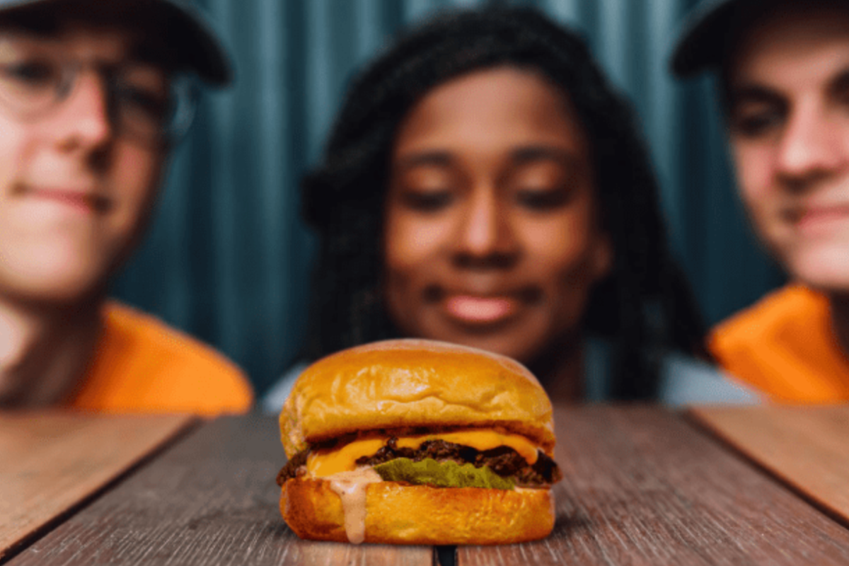 Smalls Sliders opening in New Orleans